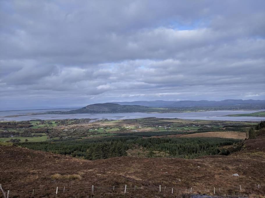 Secluded Private Cottage Hot-Tub, Sauna & Fire-Pit Carrick-on-Shannon Exterior foto